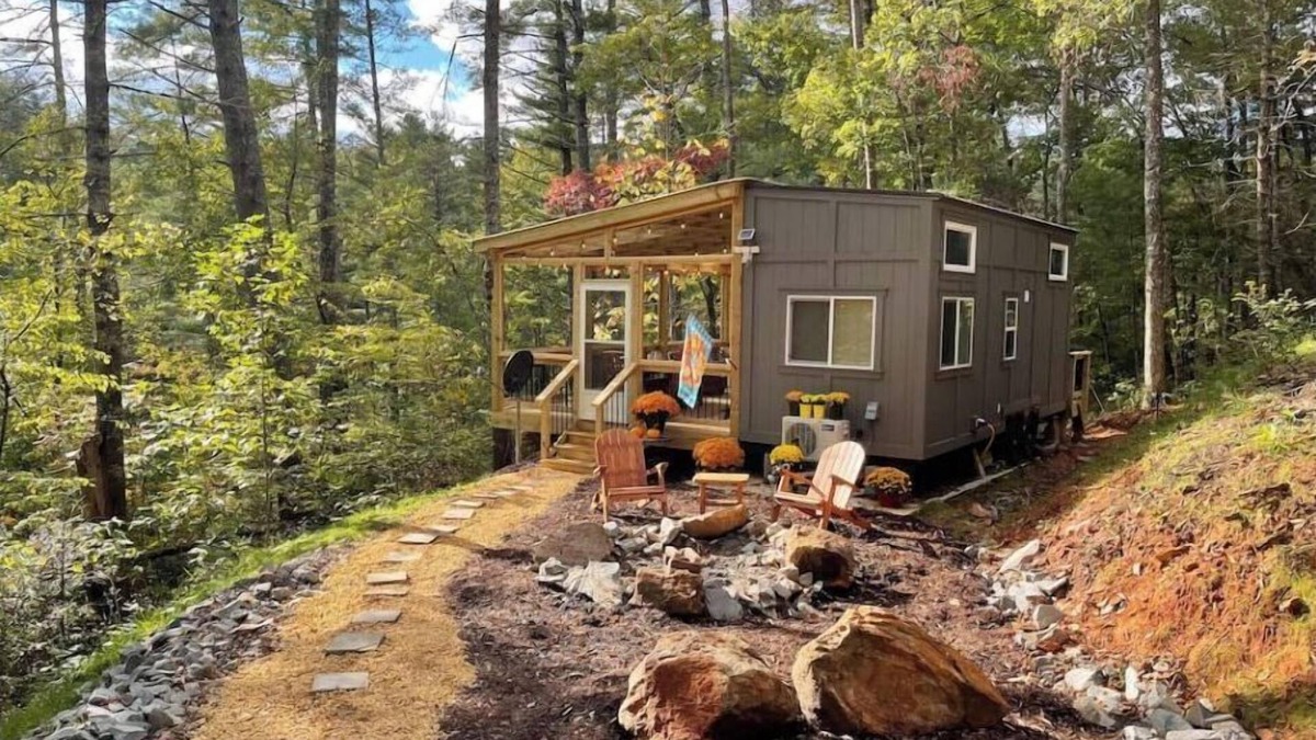 Unaka House | Tinyhome above waterfall, lake access