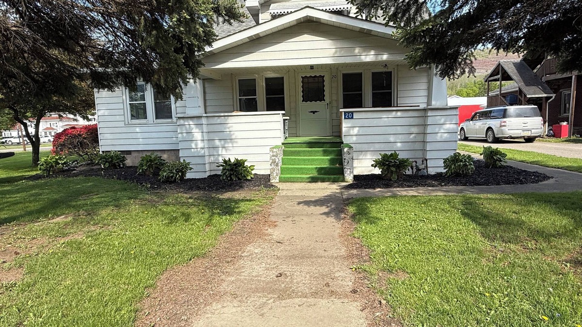 Tioga House | Tioga's Cozy Corners, Charming 3 bedroom home within the heart of Tioga PA