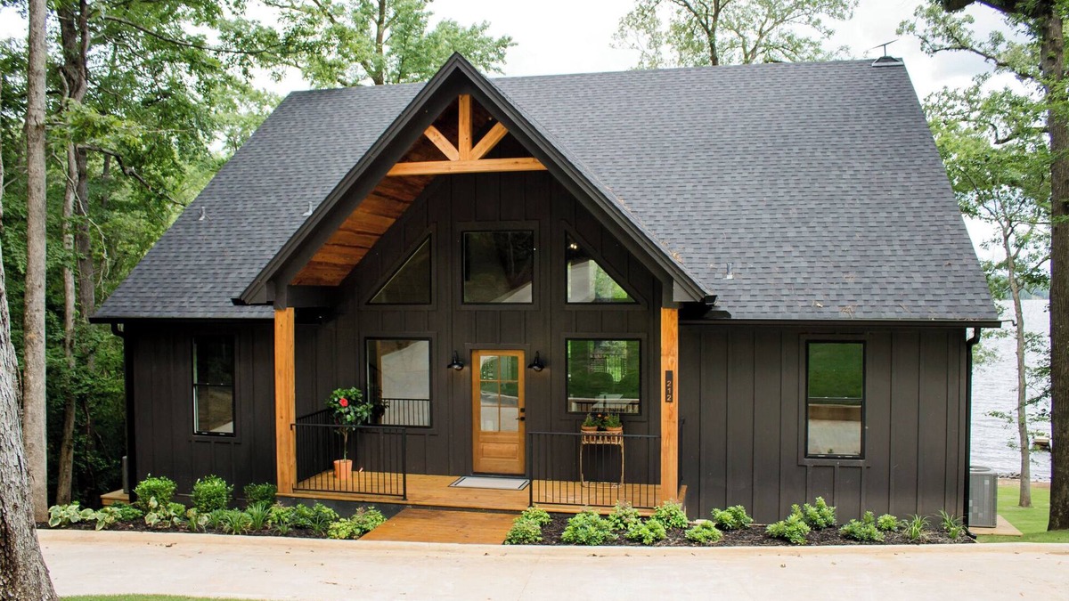Farmerville Cabin | "Tipi" Cabin is a newly built, elevated rustic home on Lake D'arbonne!