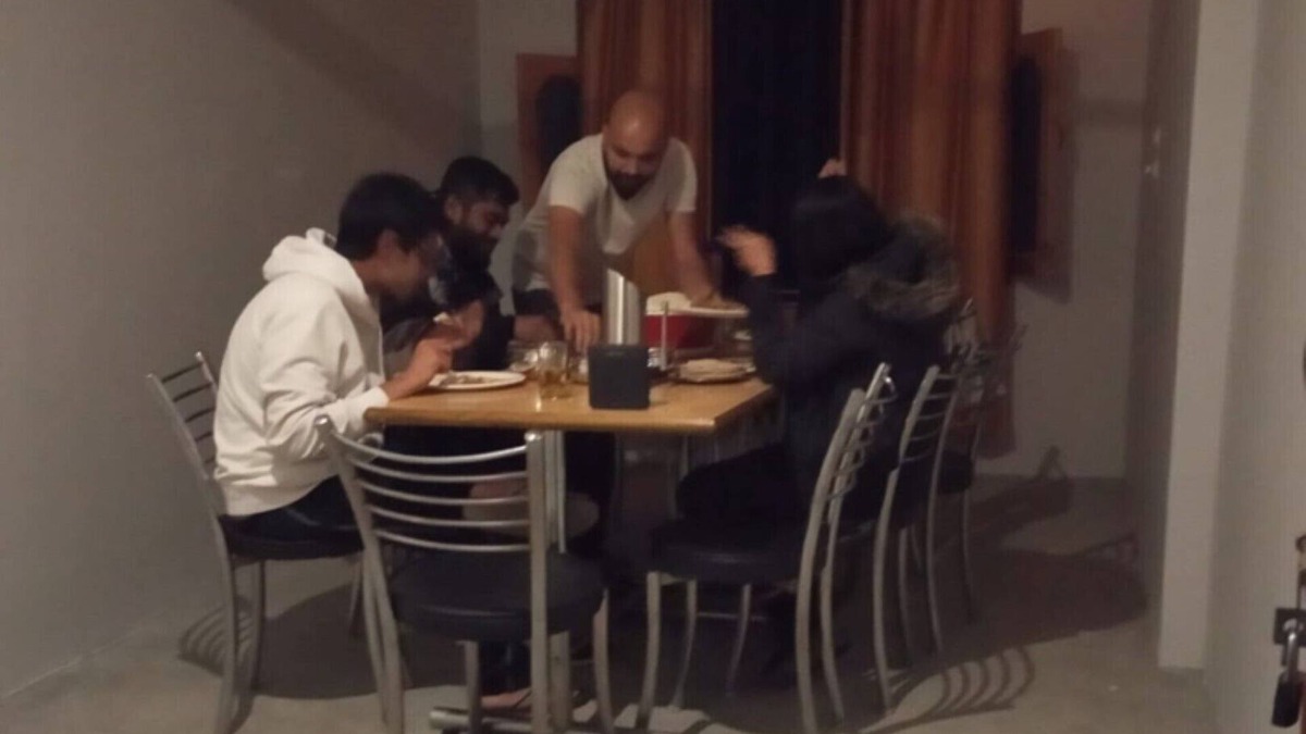 Gushaini House | TIRTHAN HILL TOP Semi-Deluxe Room A