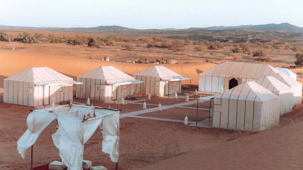 Taouz RV Rental | Titanic Merzouga Camp - Budget Twin Room