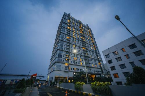 Karawang Apartment | Tmansari Mahogany Apartement By Cozy