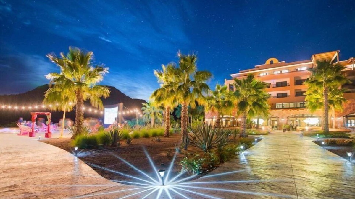 Loreto Condo | tnElite 5 Star Ocean Front Vacation Properties at Villa Del Palmar