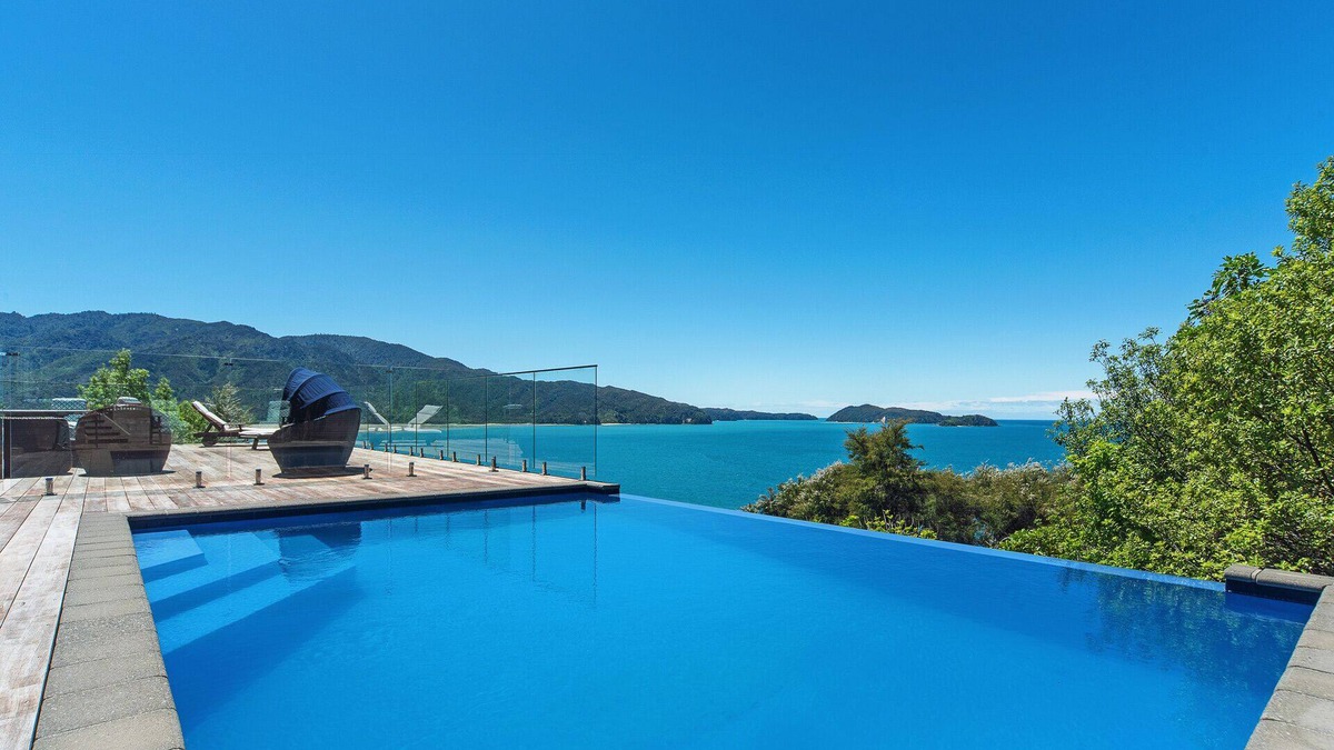 Ngaio Bay House | Tokongawa Retreat - Views, Pools, Serenity!