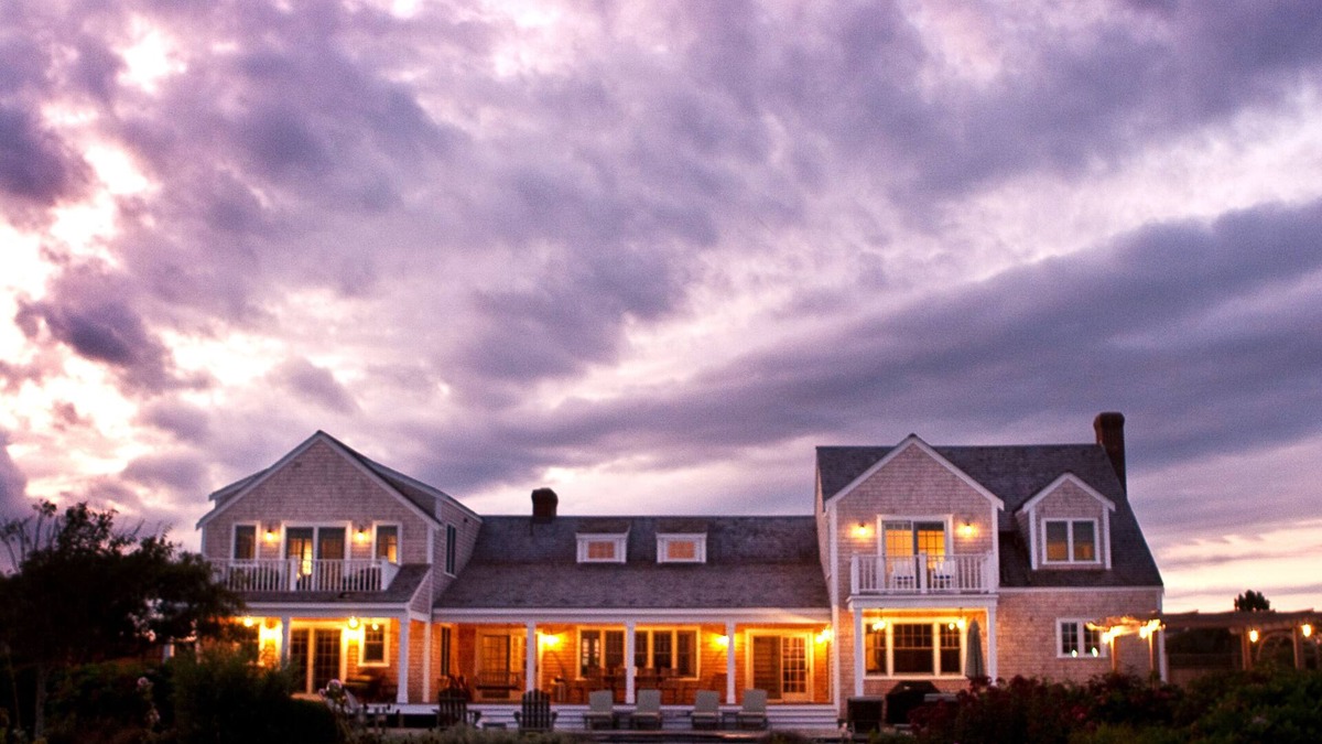 Tom Nevers House | Tom Nevers Estate, Ocean View, Steps to the Beach, Private Pool and Tennis Court