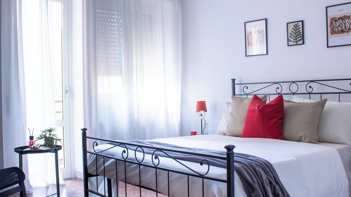 Quartiere XI Portuense Apartment | Tommy's flat - Three Bedroom Apartment, Sleeps 7