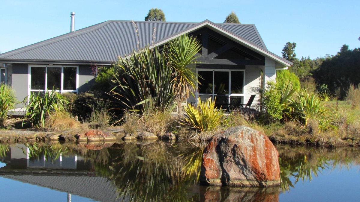 Horopito Bed & Breakfast | Tongariro Suites at The Rocks