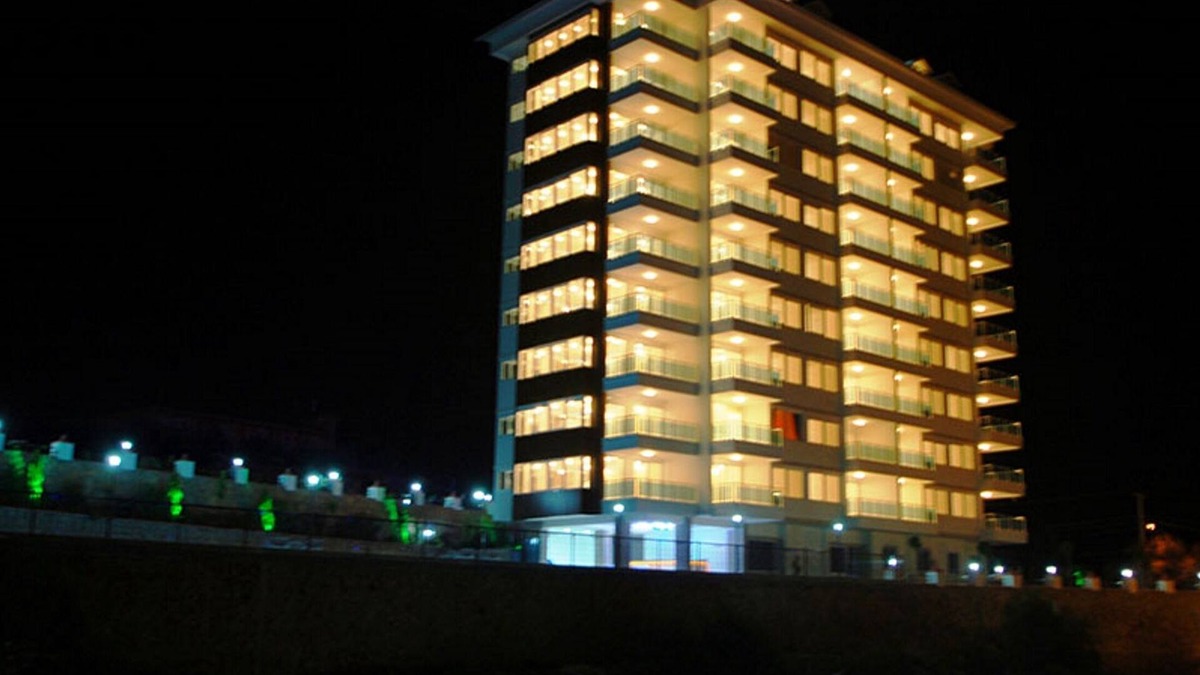 Tosmur Belediyesi Apartment | TOP apartment with pool, sauna and gym