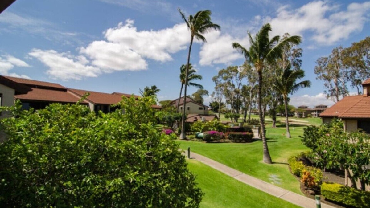 Waikoloa Condo | Top-Floor 2-Bed, 2-Bath Retreat with Stunning Ocean & Golf Course Views!