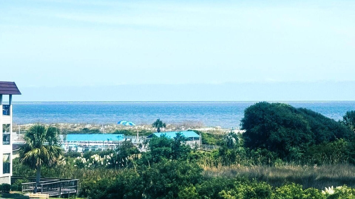 Folly Field Condo | Top-floor villa with beautiful ocean views!