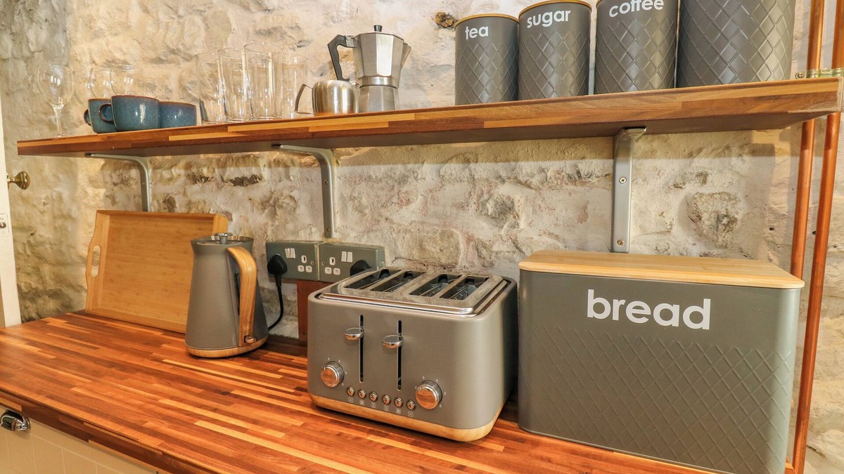 Tideswell Cottage | Top House