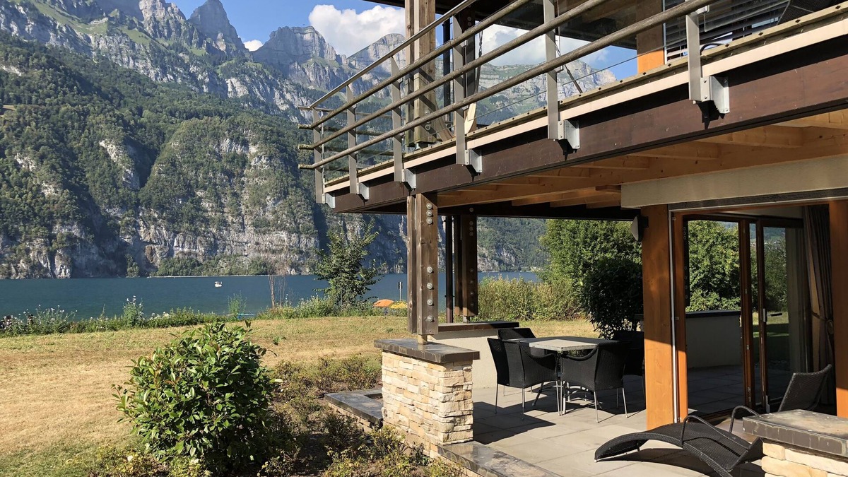 Unterterzen Apartment | Top location to the lake side - apartment right on Lake Walen and the ski resort Flumserberg