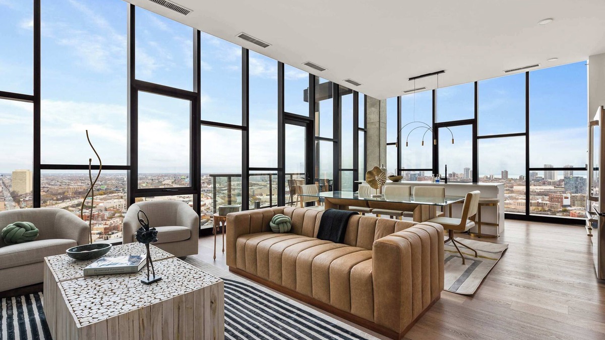 River West Apartment | Top of River West: Luxe Penthouse for Groups