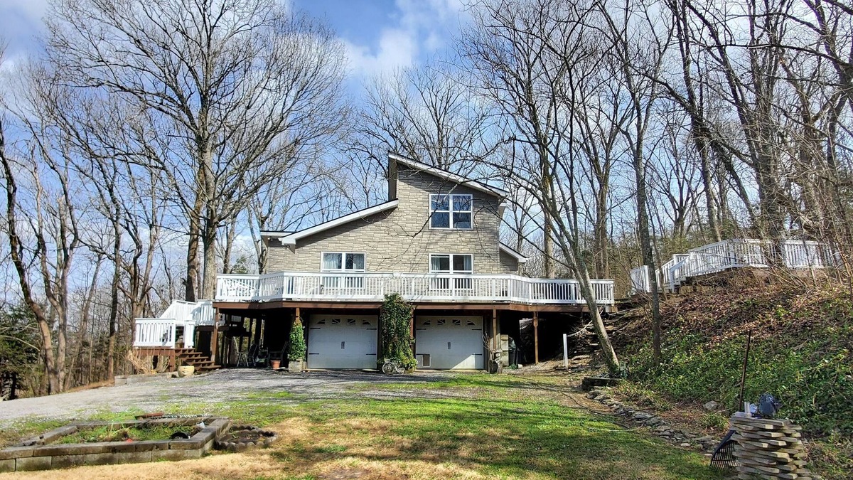 Murfreesboro House | Top of Tiger Hill