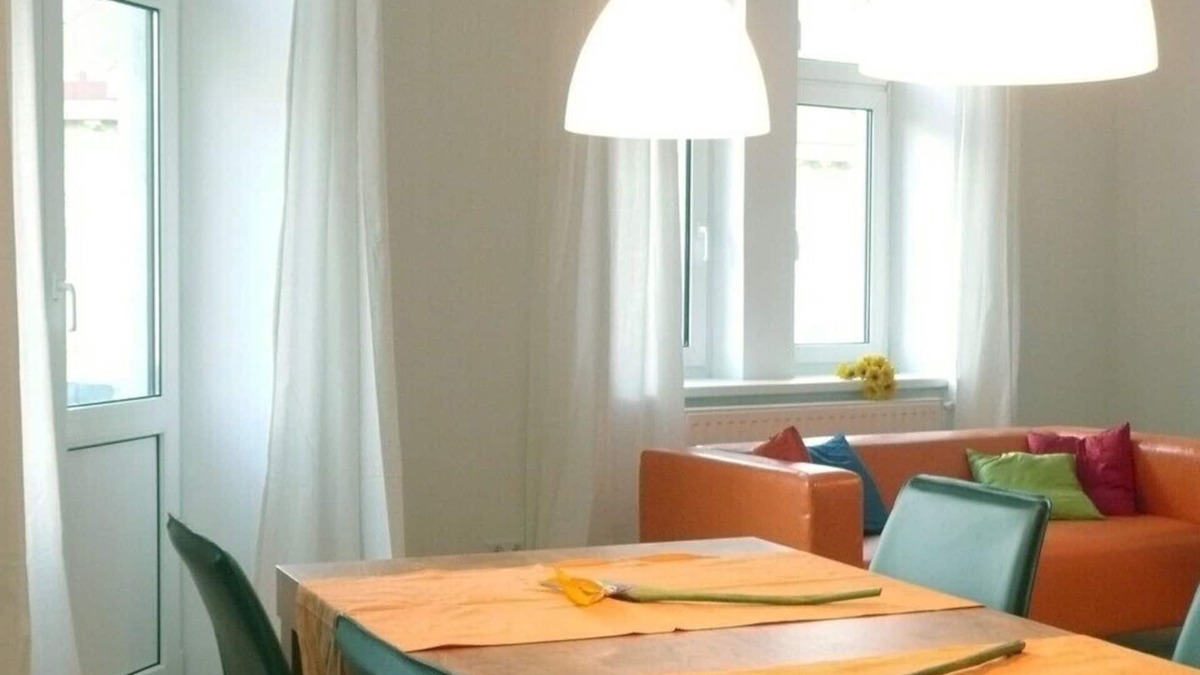 Margareten Apartment | Top-redecorated apartment with charme of a typical wienna oldbuilding flat