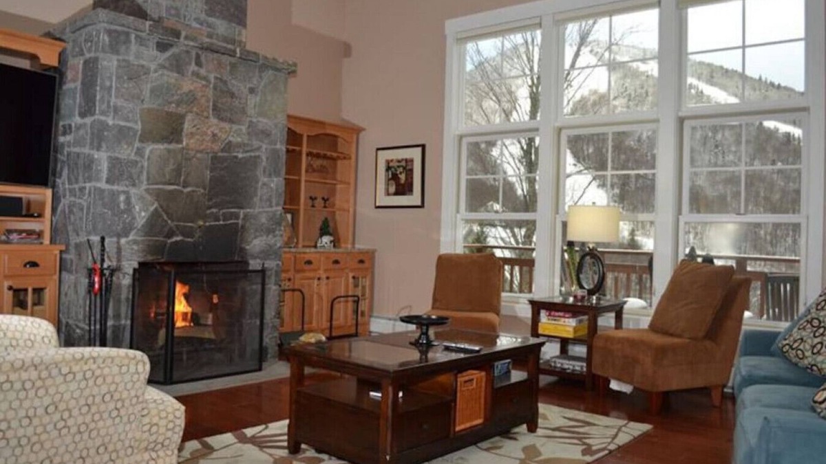 Killington House | Topridge Unit 17B Topridge Unit Breathtaking Views/Hot tub