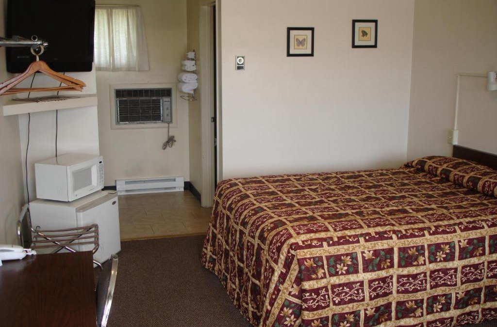 Heyburn Hotel | Tops Motel