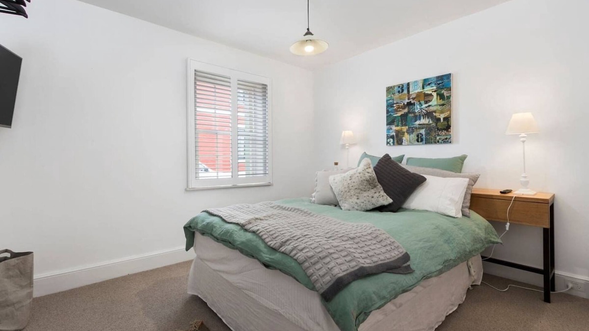 Battery Point House | Toris on Hampden Heritage Charm Near Salamanca