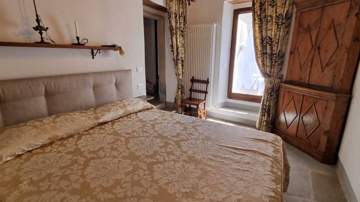 Palazzuolo sul Senio Apartment | Torre del Vicario - Cia Mini Appartamento, Nido per Coppie con Charme e Stile