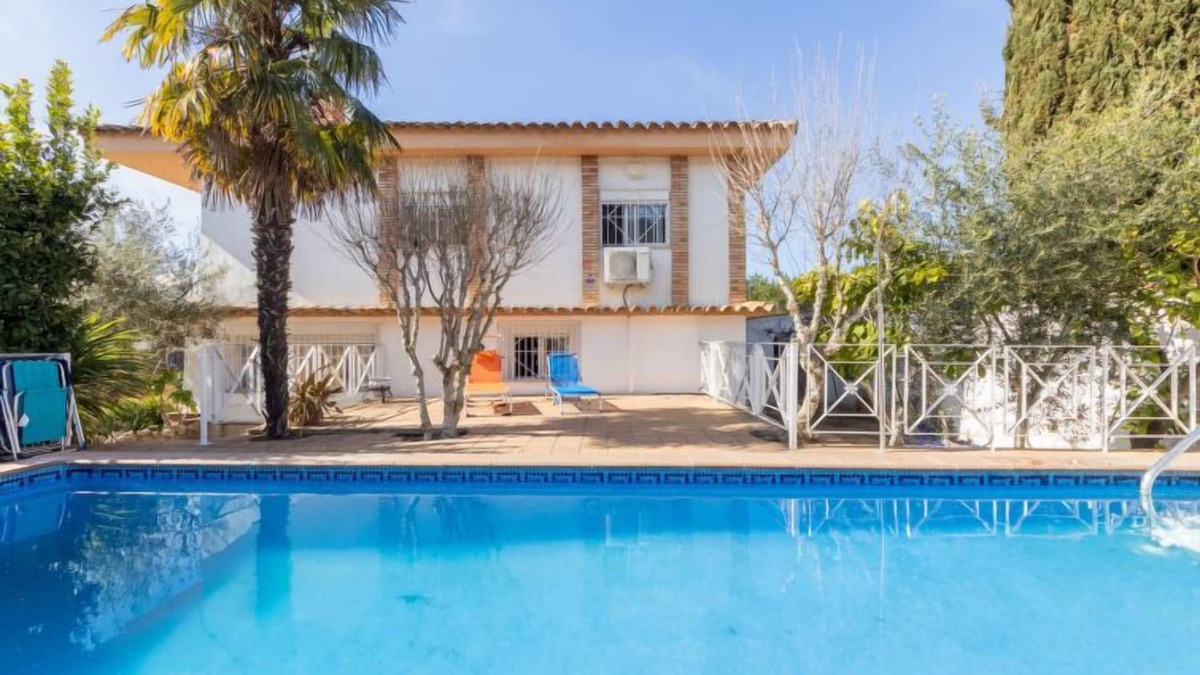 Tamarit House | Torre del Sol by Interhome
