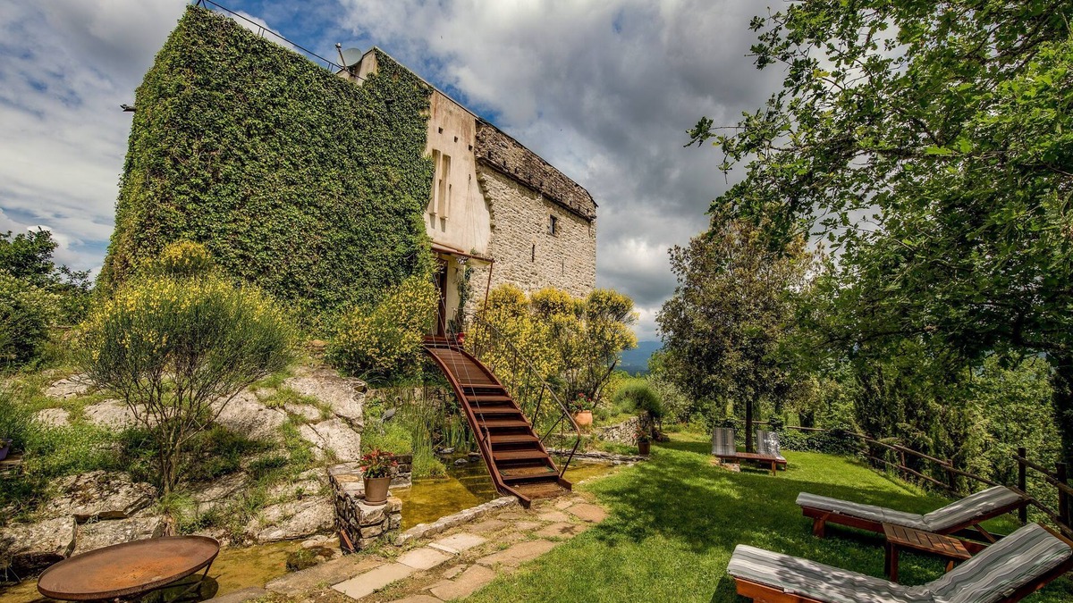 Ortignano Raggiolo House | Torre di Riosecco