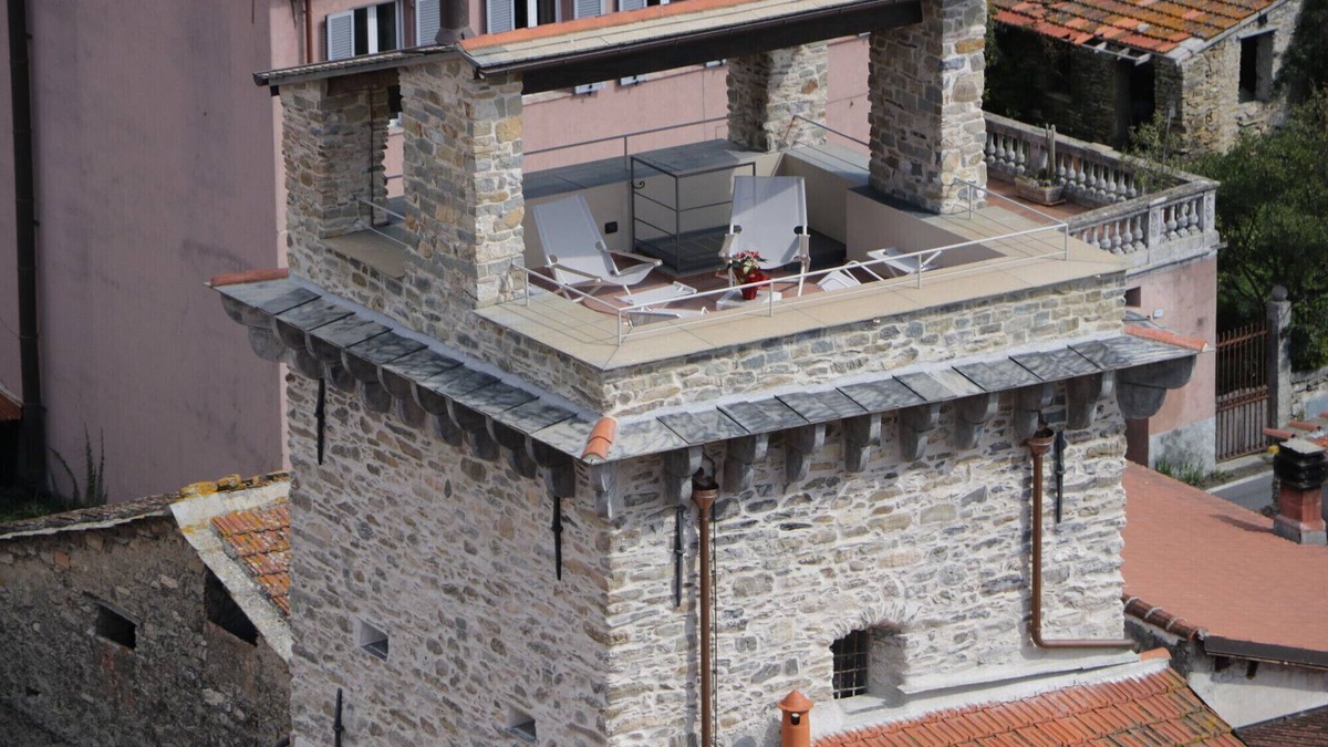 Dolcedo Apartment | Torre Saracena di Dolcedo - An Exclusive Holiday A Jump in the Past
