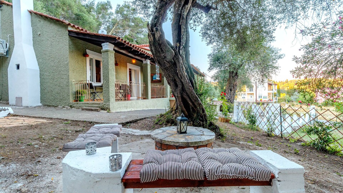Doukades Villa | Total Privacy in a Big House withnLarge Garden inside an Olive Tree Forest