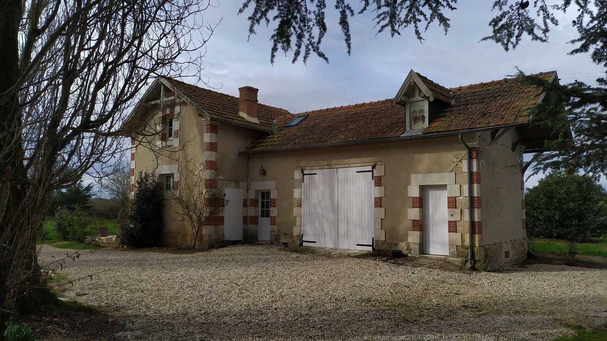 Velles House | TOTALLY INDEPENDENT HOUSE on 2 hectares FOR 5 PEOPLE