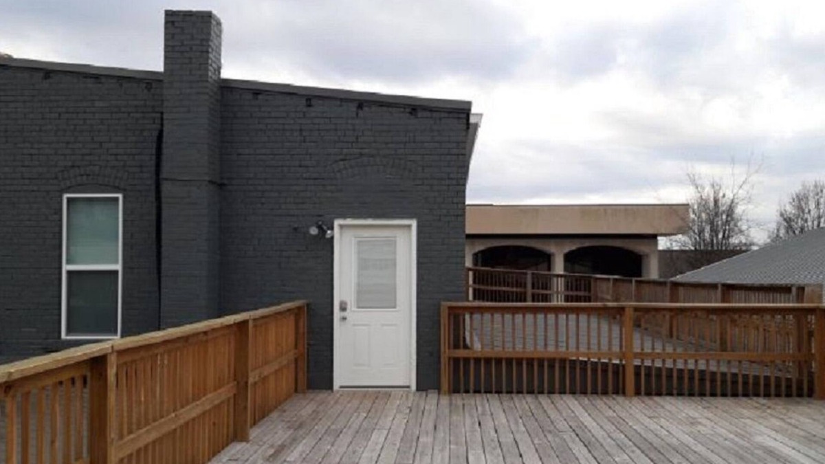 Tell City Apartment | Totally renovated Tell City IN apartment with huge deck above a wine room