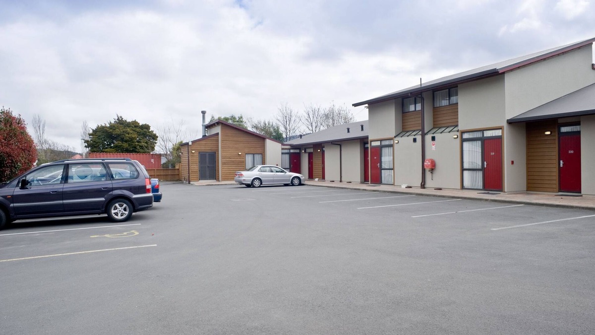 Trentham Hotel | Totara Lodge