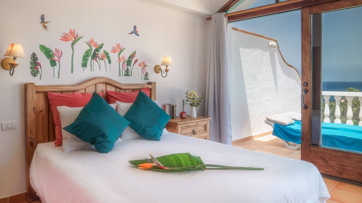 Brena Baja Apartment | Tour .