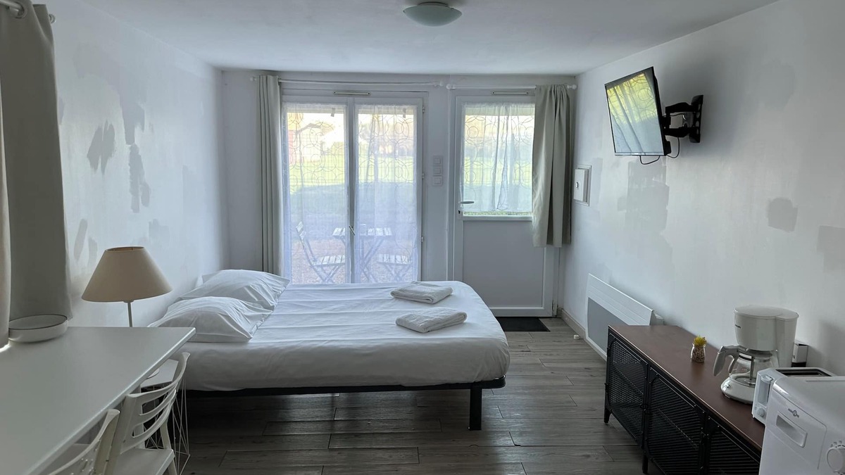 Fondettes Apartment | Tours, Touraine and Loire Valley Castles