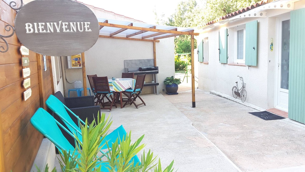Tourves House | Tourves, small independent house, quiet, clean, Swimming pool, barbecue, Wifi. Clim.