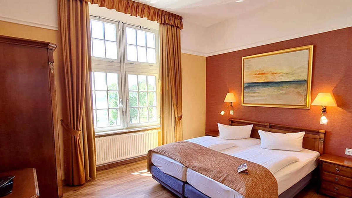 Muritz Other | Tower suite castle lakeside - Seehotel Schloss Klink