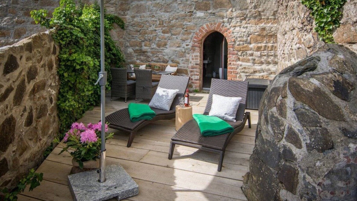 Bautzen House | Tower with sauna and terrace in the old town of Bautzen for 12 persons