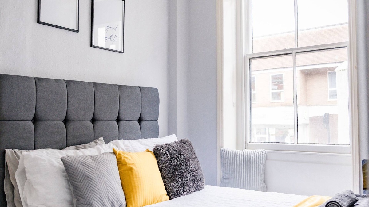 Bridgnorth Apartment | Town Centre Apartment | Sleeps 2-4 | Trendy | Modern | Ideal Getaway