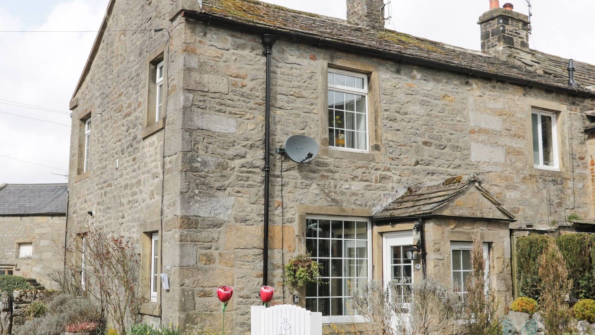 Grassington Cottage | TOWN HEAD COTTAGE, family friendly, with open fire in Grassington
