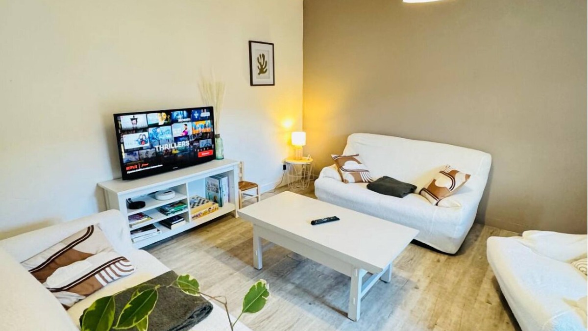 Migne-Auxances House | Town house 10 min from Futuroscope