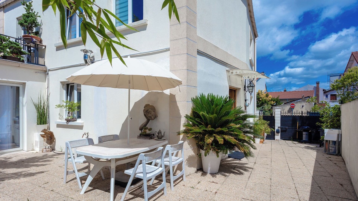 Le Kremlin-Bicetre House | Town house near Paris