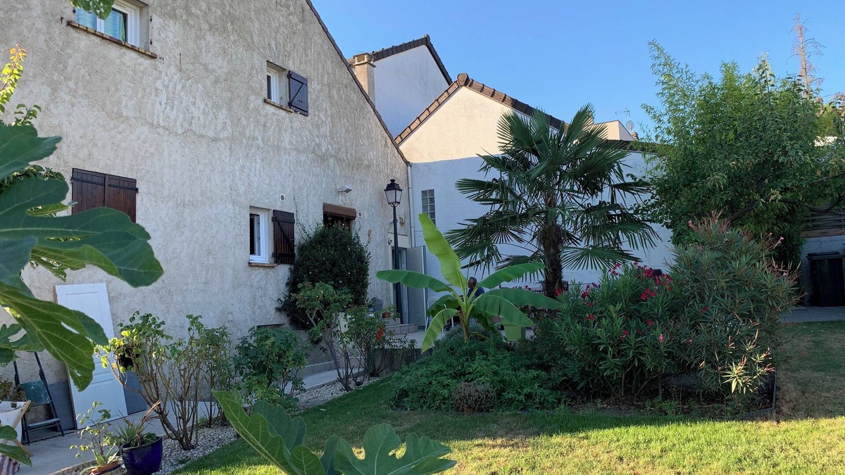 Argenteuil House | Town house with garden 30 minutes from Paris, ideal for groups/families.