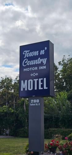 Leamington Hotel | Town'n Country Motor Inn