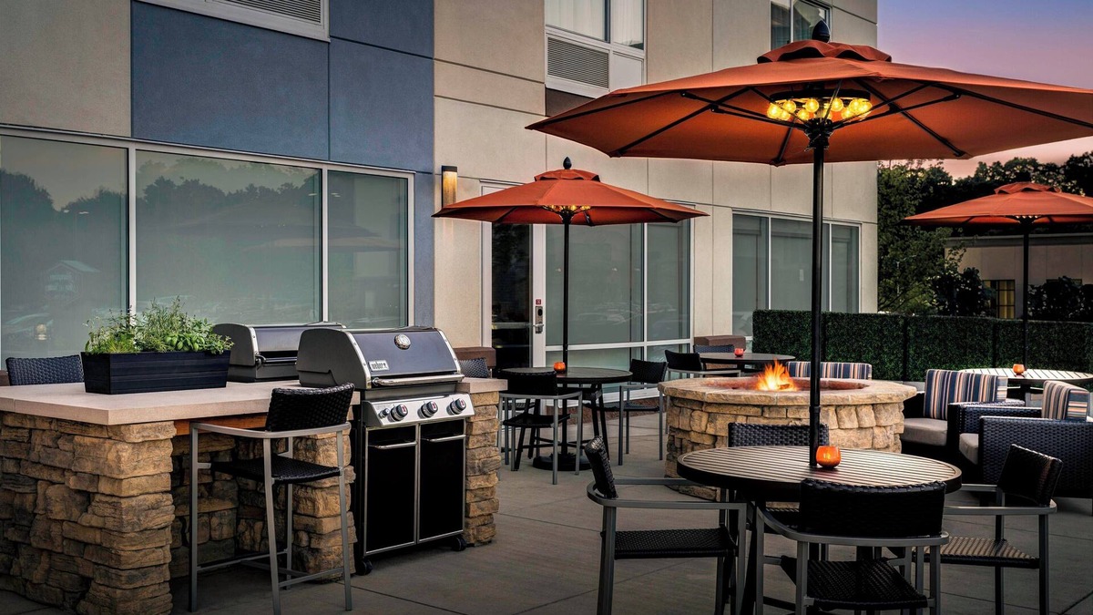 Bairdford Hotel | TownePlace Suites by Marriott Pittsburgh Harmarville
