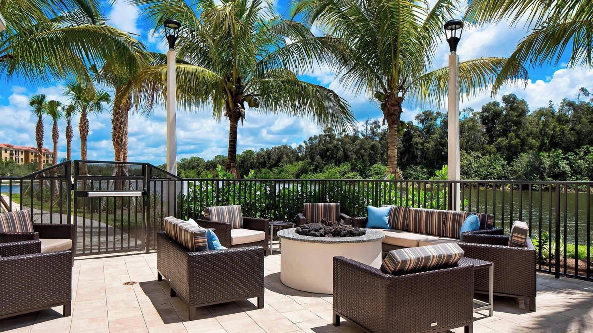 Estero Hotel | TownePlace Suites by Marriott Fort Myers Estero