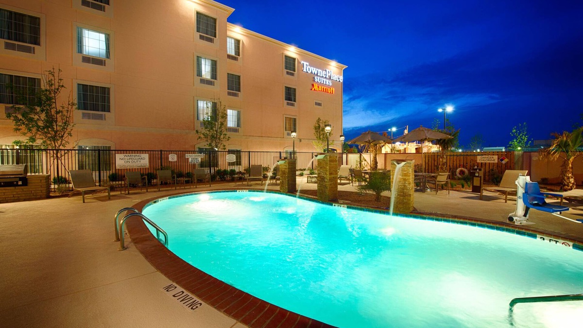 Seguin Hotel | TownePlace Suites by Marriott Seguin