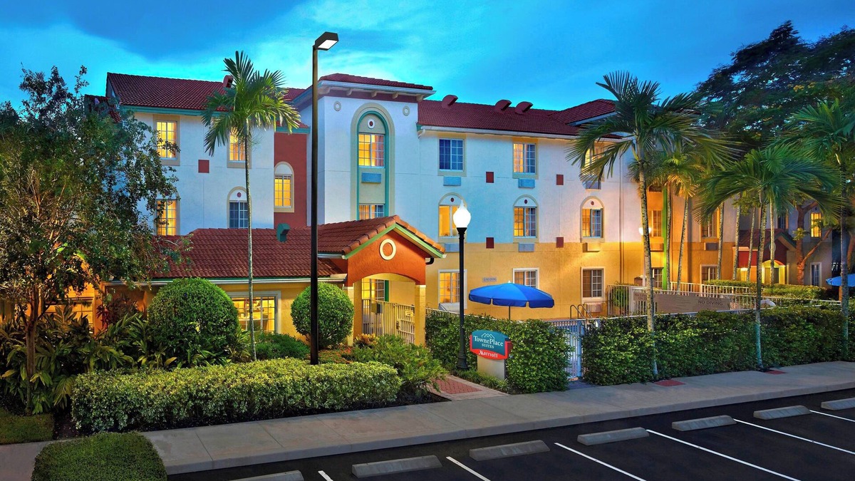 Weston Hotel | TownePlace Suites by Marriott Fort Lauderdale Weston