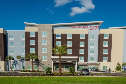 Northside Hotel | TownePlace Suites Jacksonville Airport