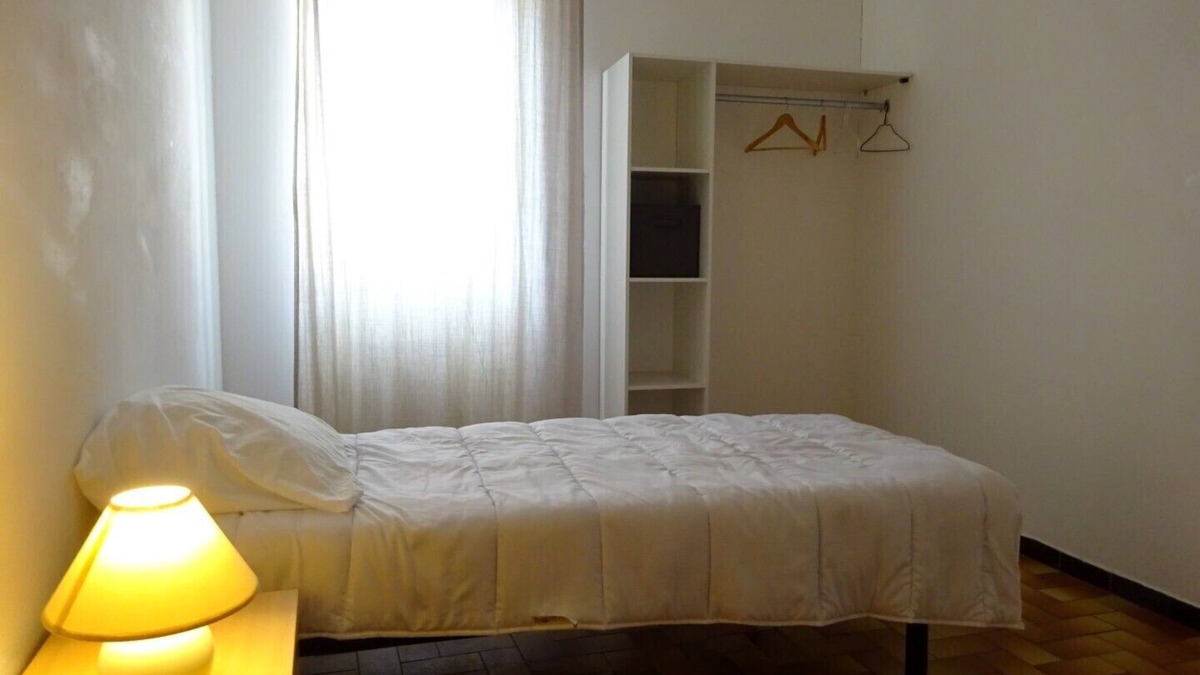Viviers House | Townhouse ideal for group of workers