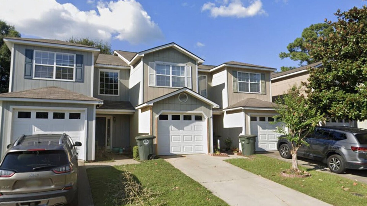 Enterprise House | Townhouse minutes away from the Ft.Rucker gate