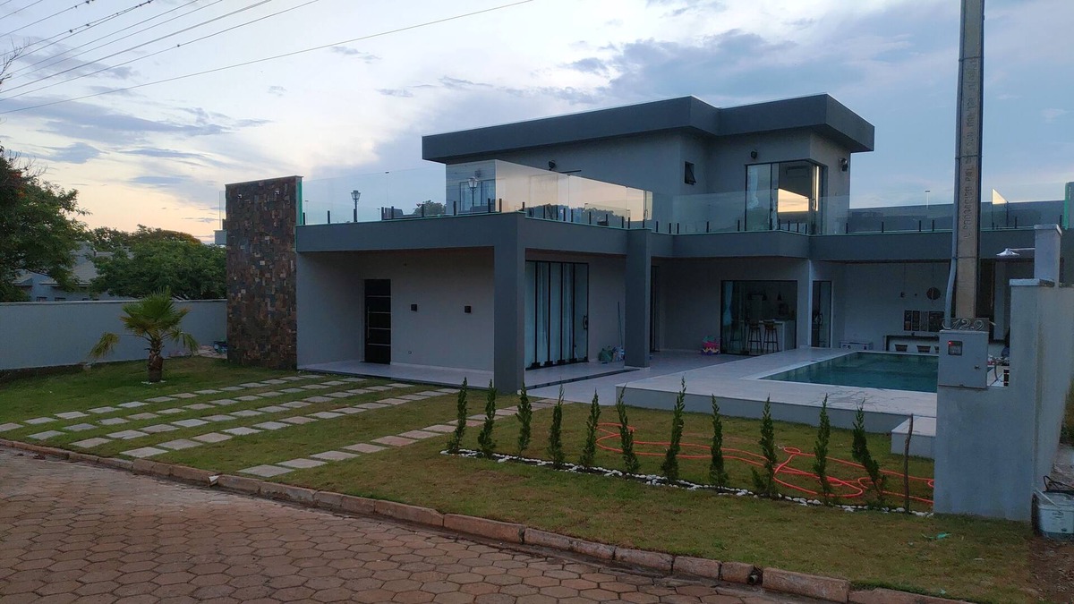 Carlopolis House | Townhouse on Ilha Bela - Carlópolis/PR