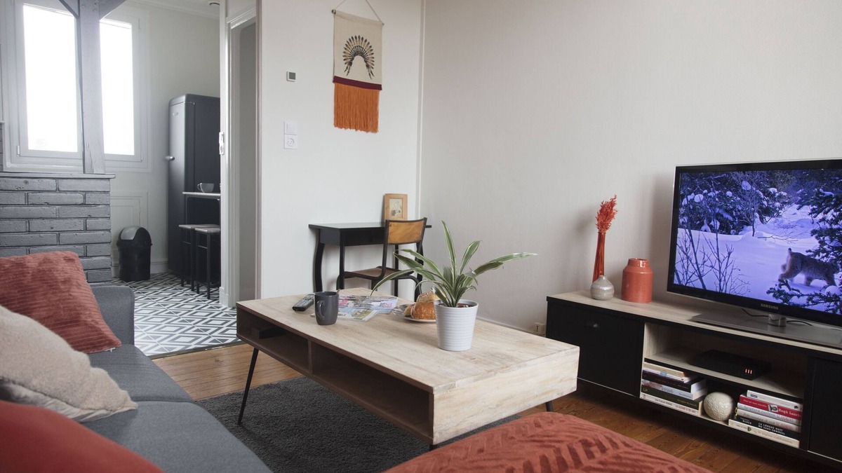 Beaulieu - Maladrerie - Saint-Paul Apartment | Très Beau F2 Rénové - Hyper Centre à 10mn
